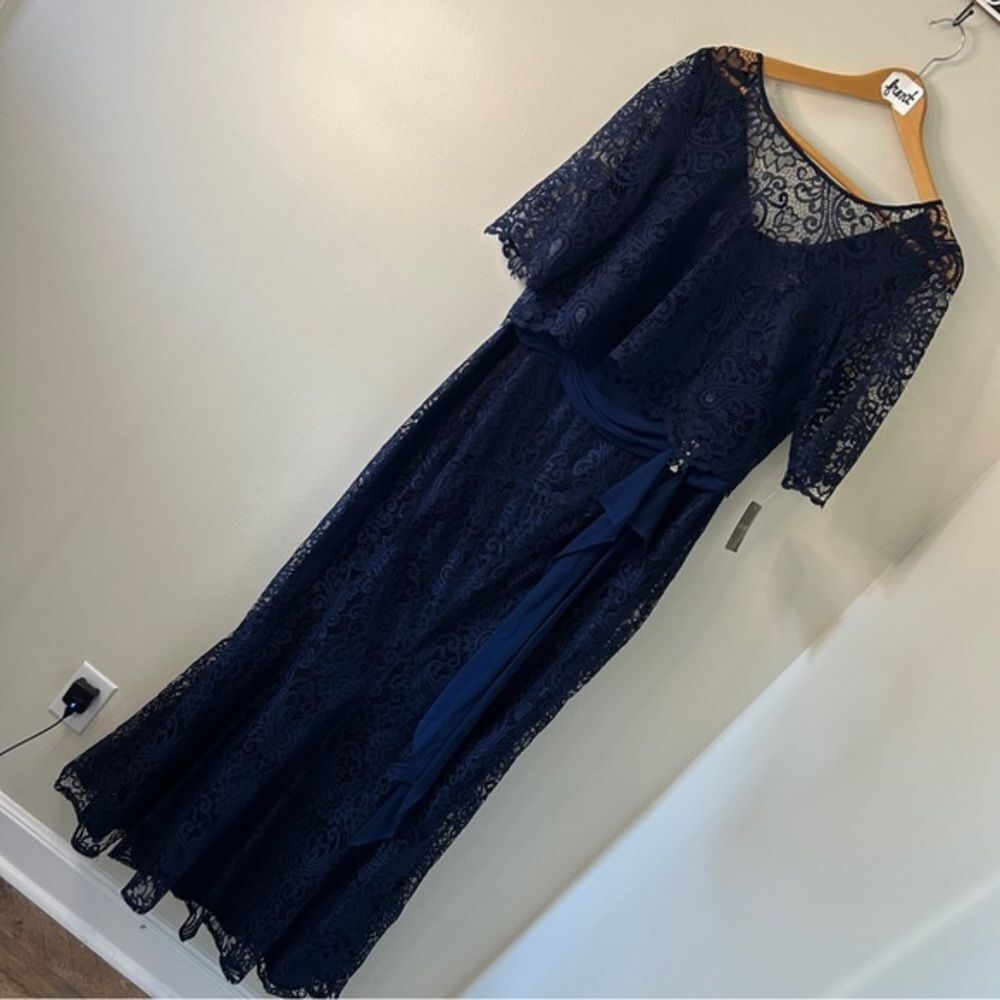 Le Bos navy gown lace dress with rhinestone brooch